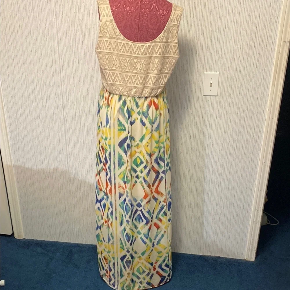 Luxology Sz Large Blue Multi Geo Graphic Maxi Dress & Flowing Silhouette Design
